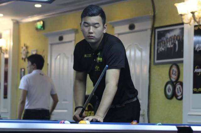 他并不是那 他并不是那